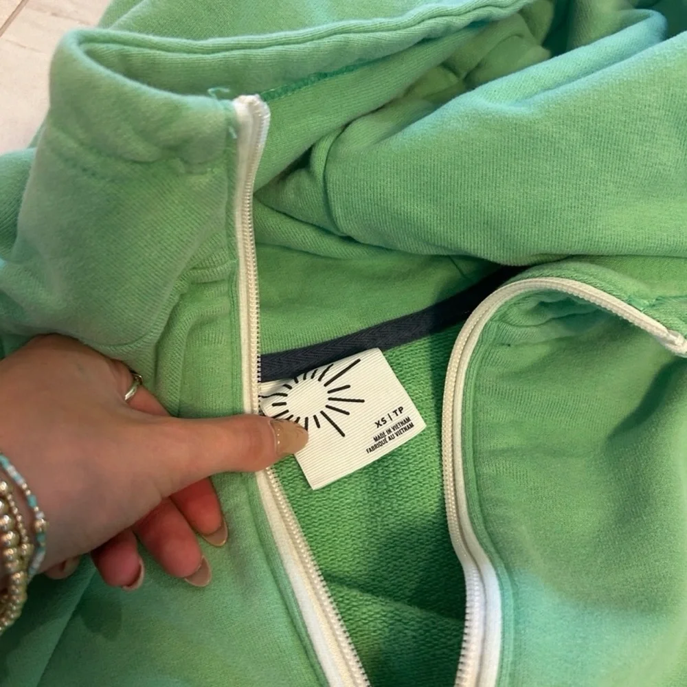 OFFLINE by Aerie Green Half-Zip Hoodie and Matching Shorts Set - Picture 6 of 6